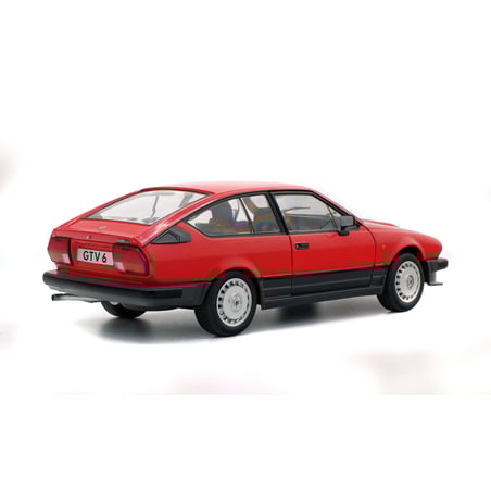 1:18 Alfa Romeo GTV 6 1984