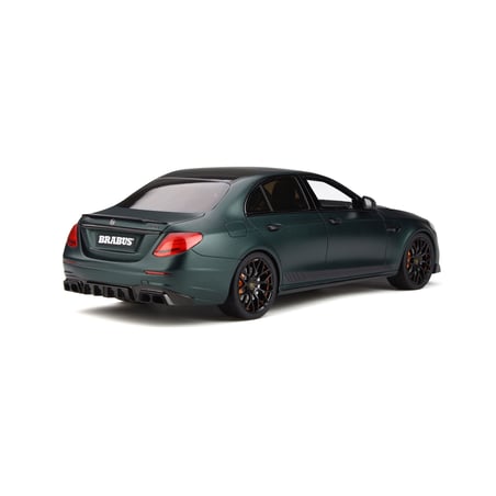 1:18 Brabus 800 E Class 63 2019 (GT SPIRIT)