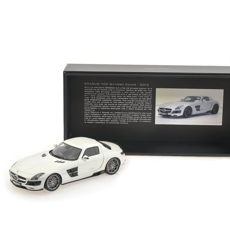 Minichamps 1/18 Brabus Mercedes Benz 700 Biturbo Coupe 2013