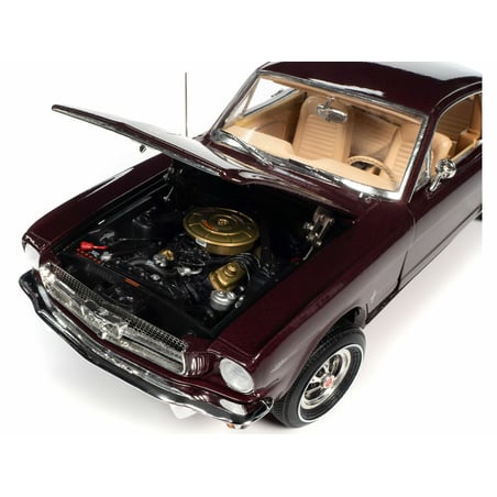 Autoworld 1/18 Ford Mustang 2+2 Coupe 1965