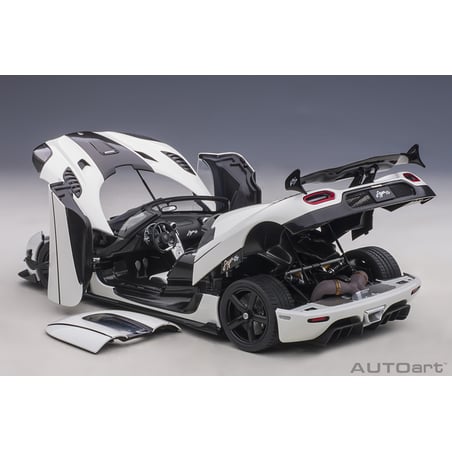 1/18 Koenigsegg Agera RS