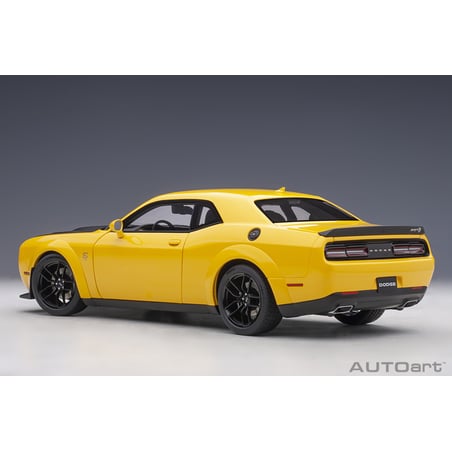 Autoart 1/18 Dodge Challenger SRT Hellcat Widebody 2018
