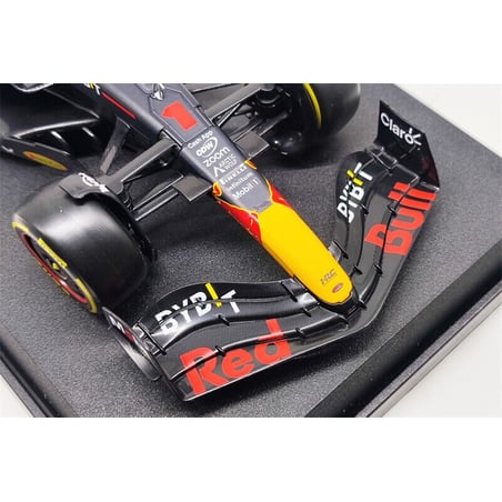Bburago 1/18 Oracle Red Bull Racing RB19 No.1 Max Verstappen 2023