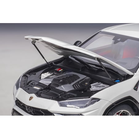 Autoart 1/18 Lamborghini Urus