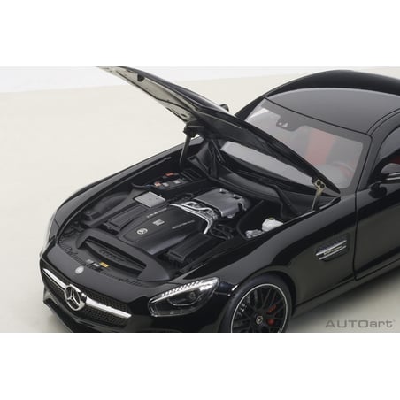 Autoart 1/18 Mercedes AMG GTS