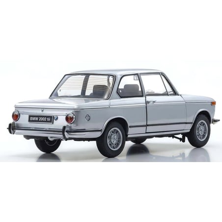 Kyosho 1/18 BMW 2002 Tii 1972
