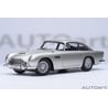 Autoart 1/18  Aston Martin DB5 James Bond Sean Connery Goldfinger 1964 with weapons