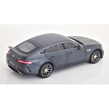 Norev Dealer Package 1/18 Mercedes AMG GT 63 4MATIC 2021 Coupe (X290) with Aero Package