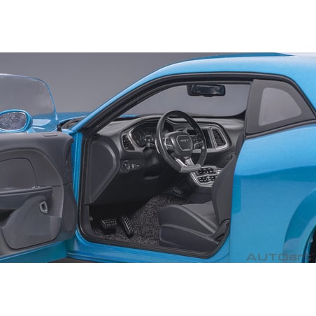 Autoart 1/18 Dodge Challenger SRT Demon