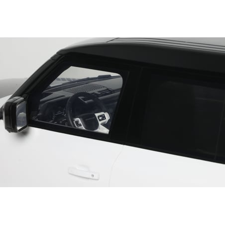 GT Spirit 1/12 Land Rover Defender 110 P400X 2021