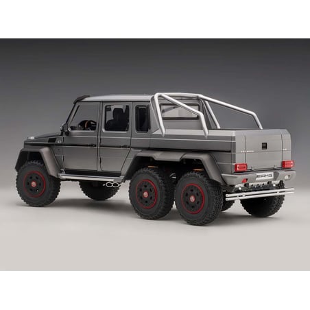 Autoart 1/18 Mercedes Benz G63 6x6