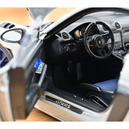 Norev 1/18 Porsche Cayman 718 GT4 RS Weissach package 2023