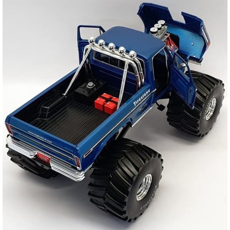 1:18 Ford F-250 Monster Truck with 66-Inch Tires 1974