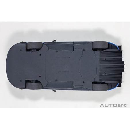 Autoart 1/18 Ford GT LeMans 2016 Plain Color Version