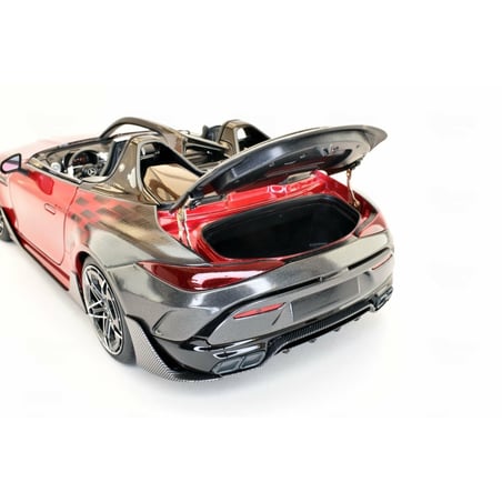 NZG Mercedes Benz Dealer 1/18 Mercedes Benz AMG PureSpeed 2025