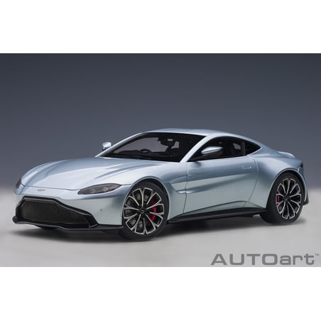 1/18 Aston Martin Vantage 2019