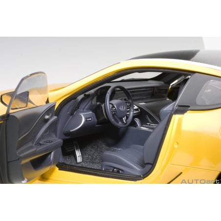 1:18 Lexus LC500
