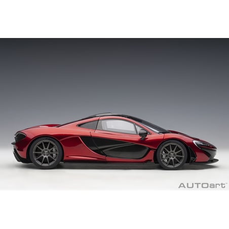 1:18 McLaren P1