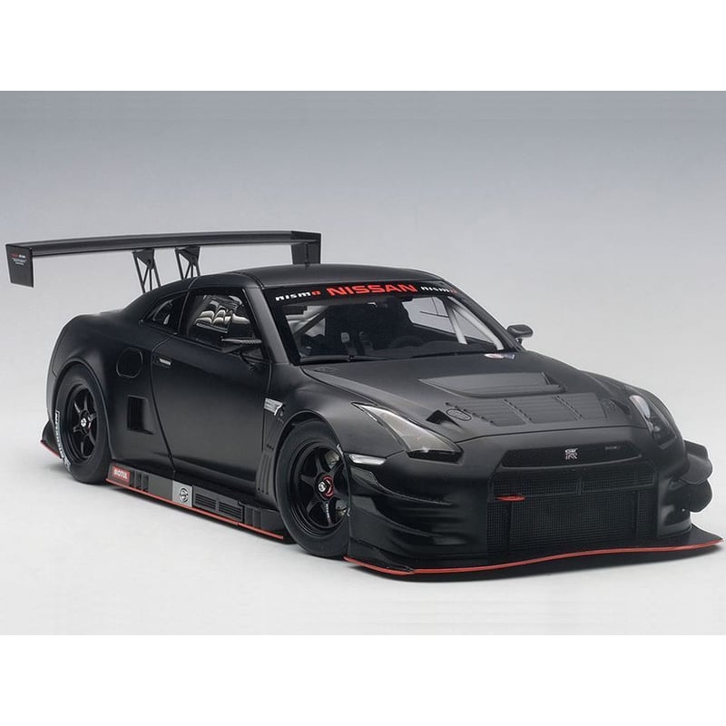 1:18 NISSAN GT-R Nismo GT3
