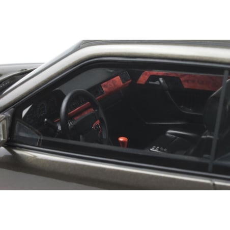 1:18 MERCEDES BENZ E-CLASS 300CE AMG C124 WIDE BODY 1986