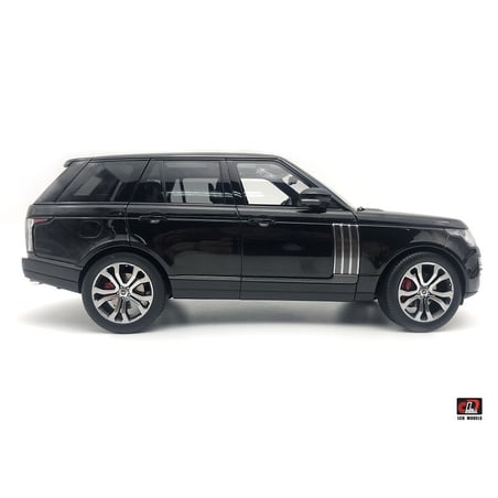 1/18 Range Rover SV Autobiography Dynamic 2017