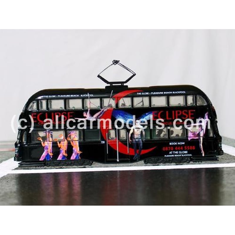 Corgi 1/76 Blackpool Balloon Tram Eclipse 2