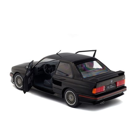 1:18 BMW M3 E30 Sport EVO 1990