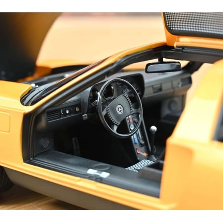 Norev 1/18 Mercedes Benz C111 / II 1970