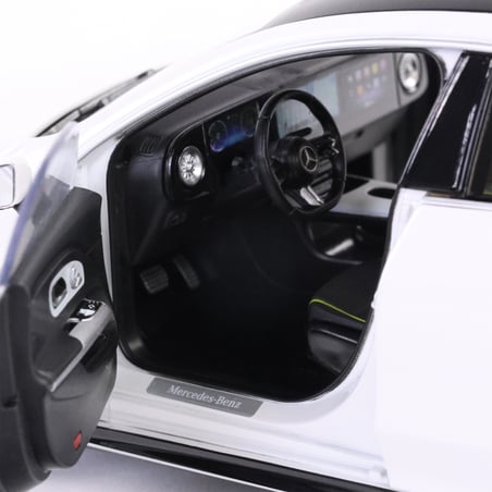 NZG 1/18 Mercedes Benz CLA Class (C174) BEV 2025