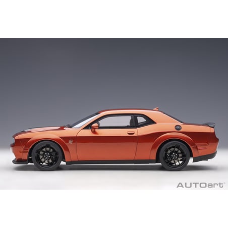 Autoart 1/18 Dodge Challenger SRT Hellcat Widebody 2018