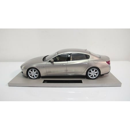 Top Marques 1/18 Masretati Quattroporte VI 2014
