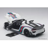 Autoart 1/18 Porsche 918 Spyder Martini Livery No.15