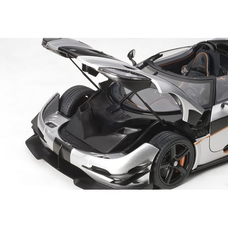 Autoart 1/18 Koenigsegg One:1