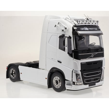 Premium Classixxs 1/18 Volvo FH16 XL Cab 2018