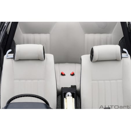 Autoart 1/18 Nissan Fairlady Z (S130) Seibu-Keisatsu Super Z