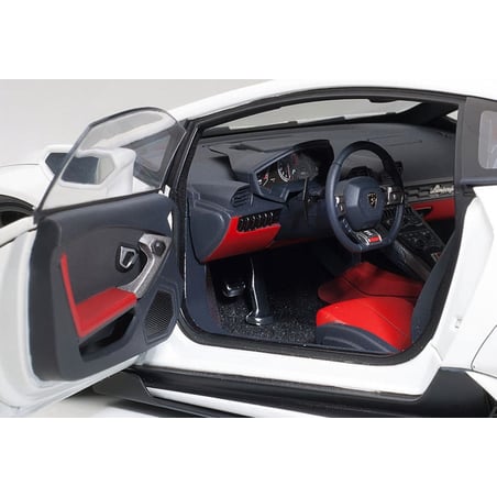 1:18 LB WORKS Lamborghini Huracan (AUTOart)