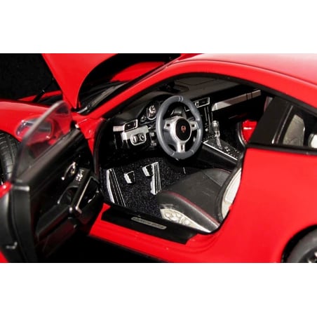 Schuco 1/18 Porsche 911 Carrera GTS Coupe