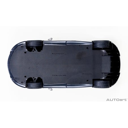 AutoArt  1/18 McLaren 570S