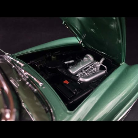 1:18 Mercedes Benz 190 SL 1957