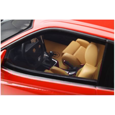 1:18 Alfa Romeo GTV V6 (Otto Mobile)