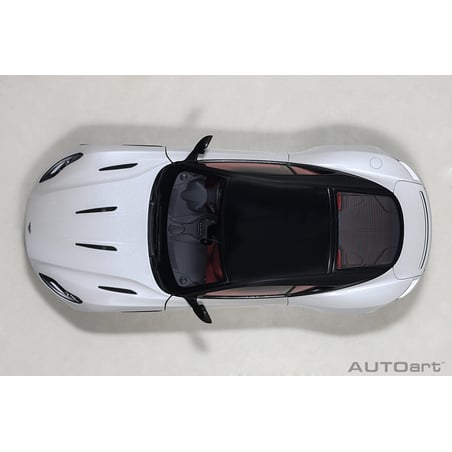 Autoart 1/18 Aston Martin DB11