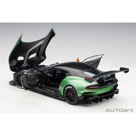 AUTOart 1/18 Aston Martin Vulcan Coupe 2015