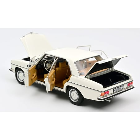 1/18  Mercedes Benz 200 1968