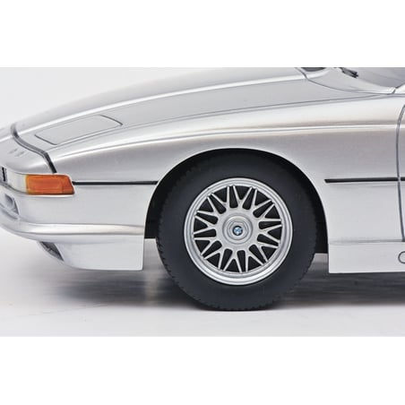 1/18 BMW 850 Ci Convertible (E31) 1989
