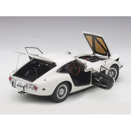 1:18 Toyota 2000 GT Coupe 1965 (AUTOart)