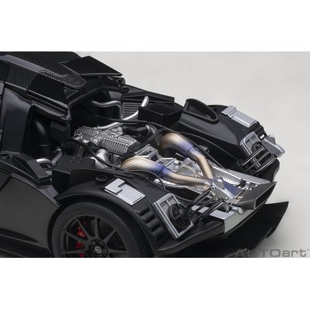 Autoart 1/18 McLaren P1 2013