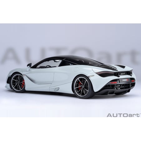Autoart 1/18 McLaren 720S 2017