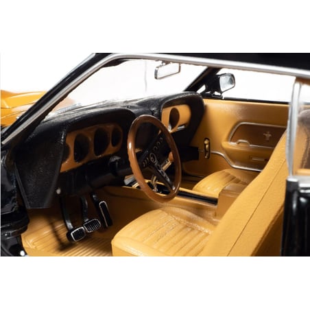 Autoworld 1/18 Ford Mustang Boss 429 FastBack Coupe 1969