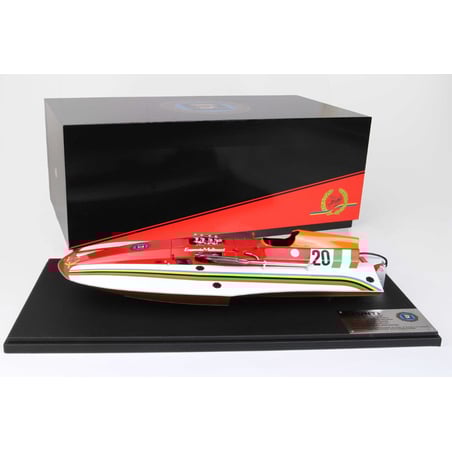 BBR 1/18 Molinari 4 Punti Motorboat 1980 with Ferrari engine