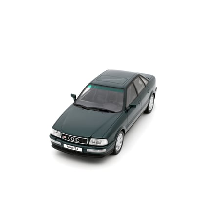 Otto Mobile 1/18 Audi S2 Sedan 1993